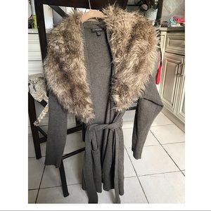 Faux fur Banana Republic sweater